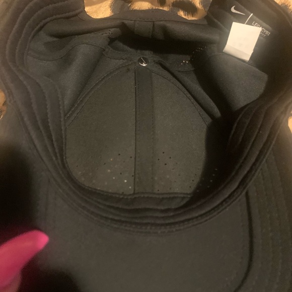 Nike dryfit - Picture 2 of 3